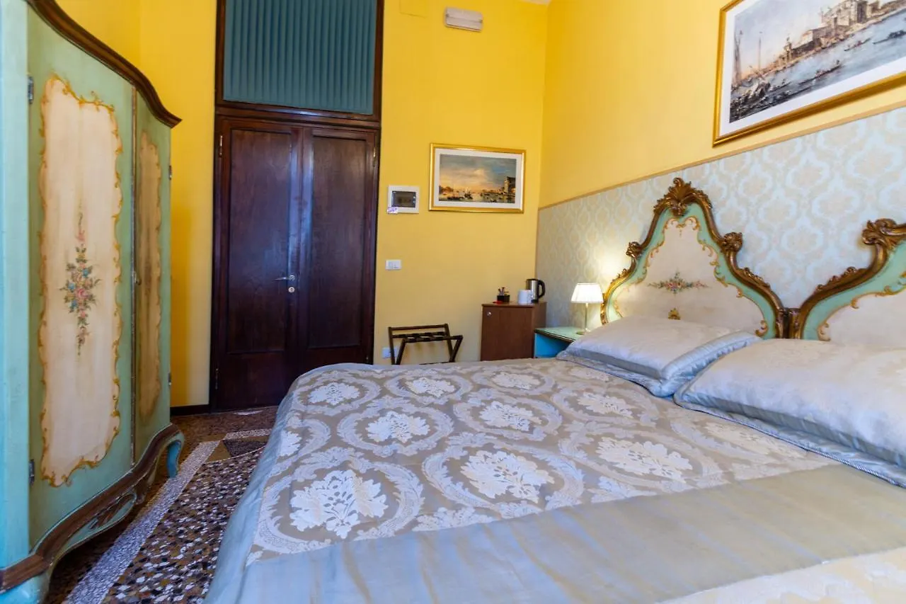 Art Dreams B&B Venise 3*,