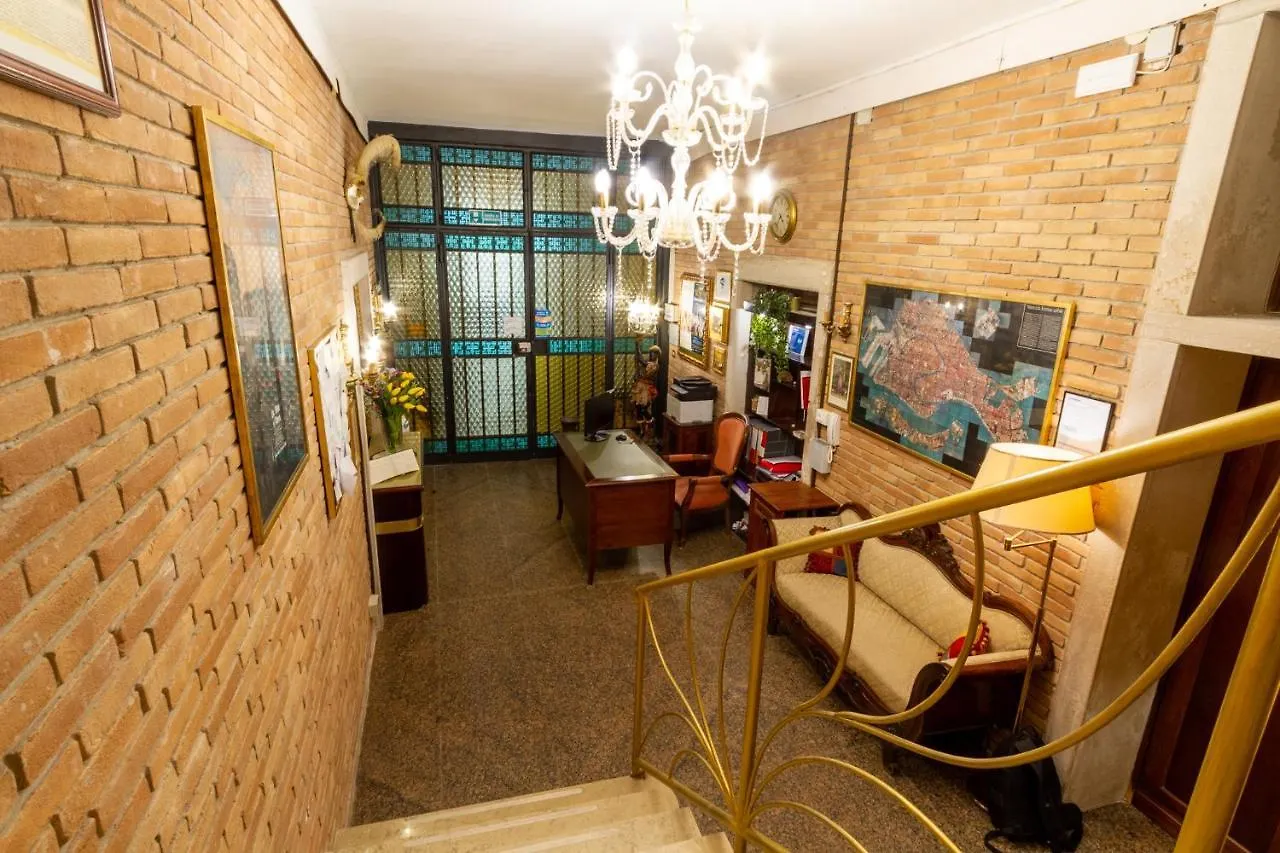 Art Dreams B&B Venise Couette-café